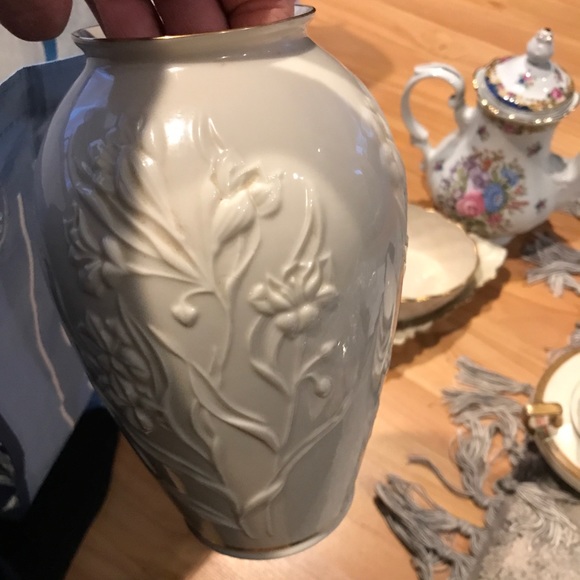 Lenox case - Picture 2 of 2